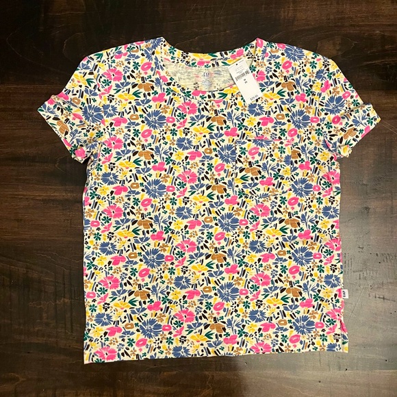 GAP Summer Set: Striped dress & floral tee. Girl's size 8. smoke free home. NWT - Picture 4 of 7